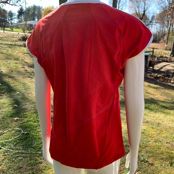 EUC Nike Team sport jersey sz 8-10 - Picture 2 of 3